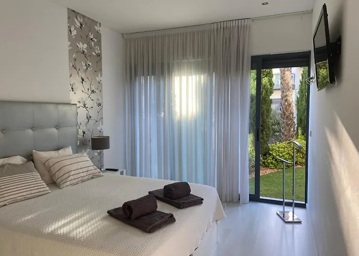 Cavalo Preto Luxury Lägenhet *