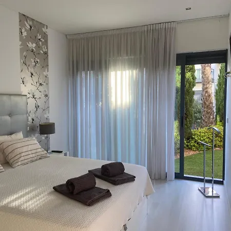Cavalo Preto Luxury Apartamento *