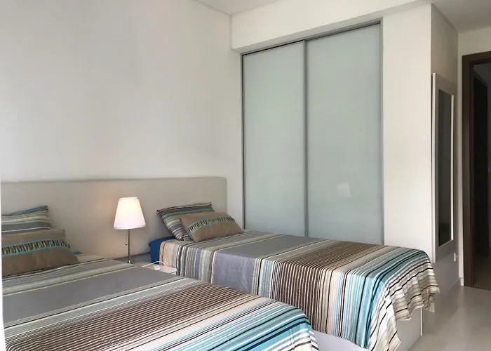 Cavalo Preto Luxury Apartment *