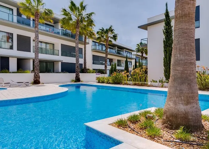 Cavalo Preto Luxury Apartment